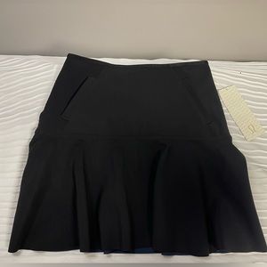 NWT Black Get It On Lululemon Skirt Size 4